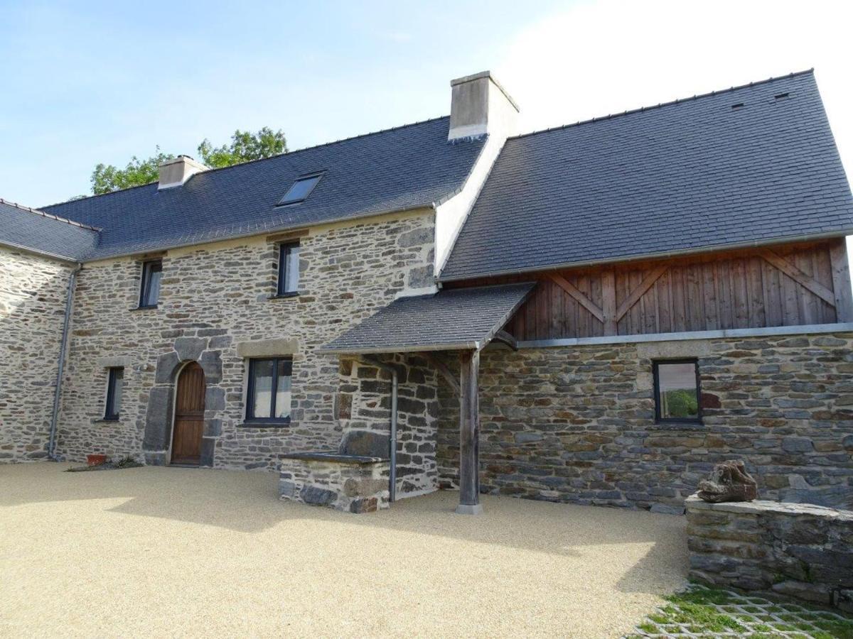 Holiday home Ty-kanndi Locmelar